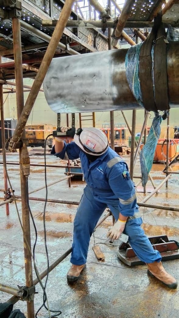 Ultrasonic testing on a fabricated pipe spool